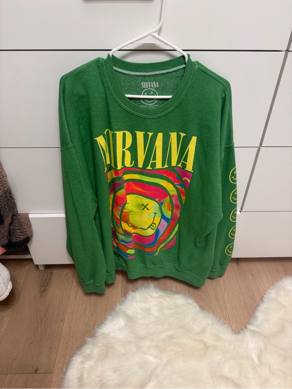 NIRVANA Green Crewneck Sweatshirt with Multicolor Graphic - over sized. Size sma